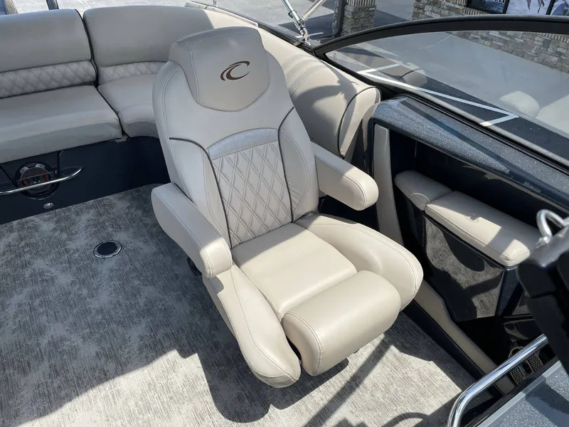 Slide: The Image of Luxurious seating in Crest 270 Continental boat, 2021 model. - 32