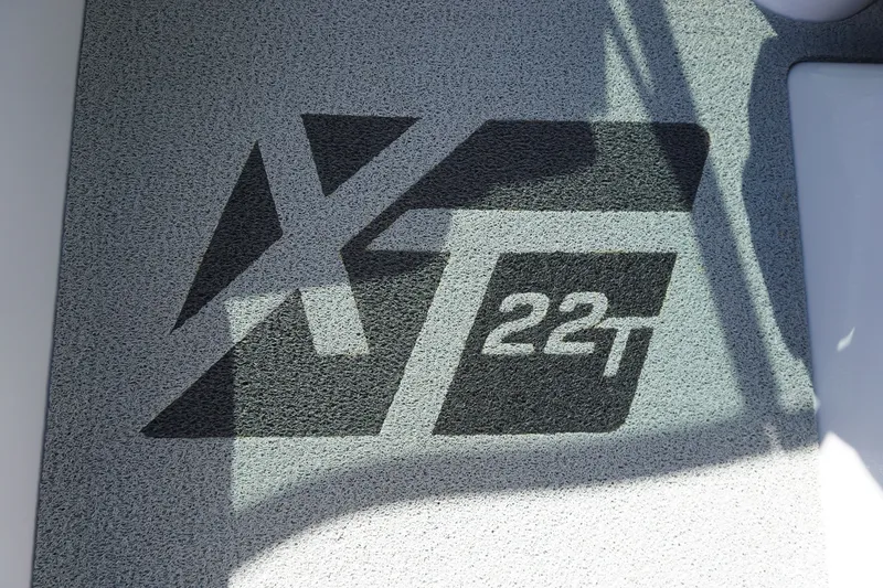 Slide: The Image of MasterCraft XT22 T 2023 - 3