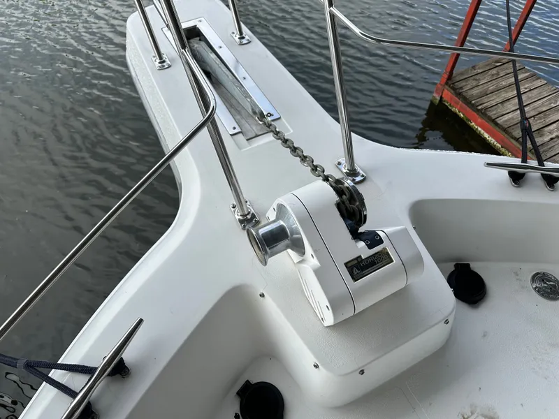 Slide: The Image of Carver Yachts Cruiser 440 1993 - 52