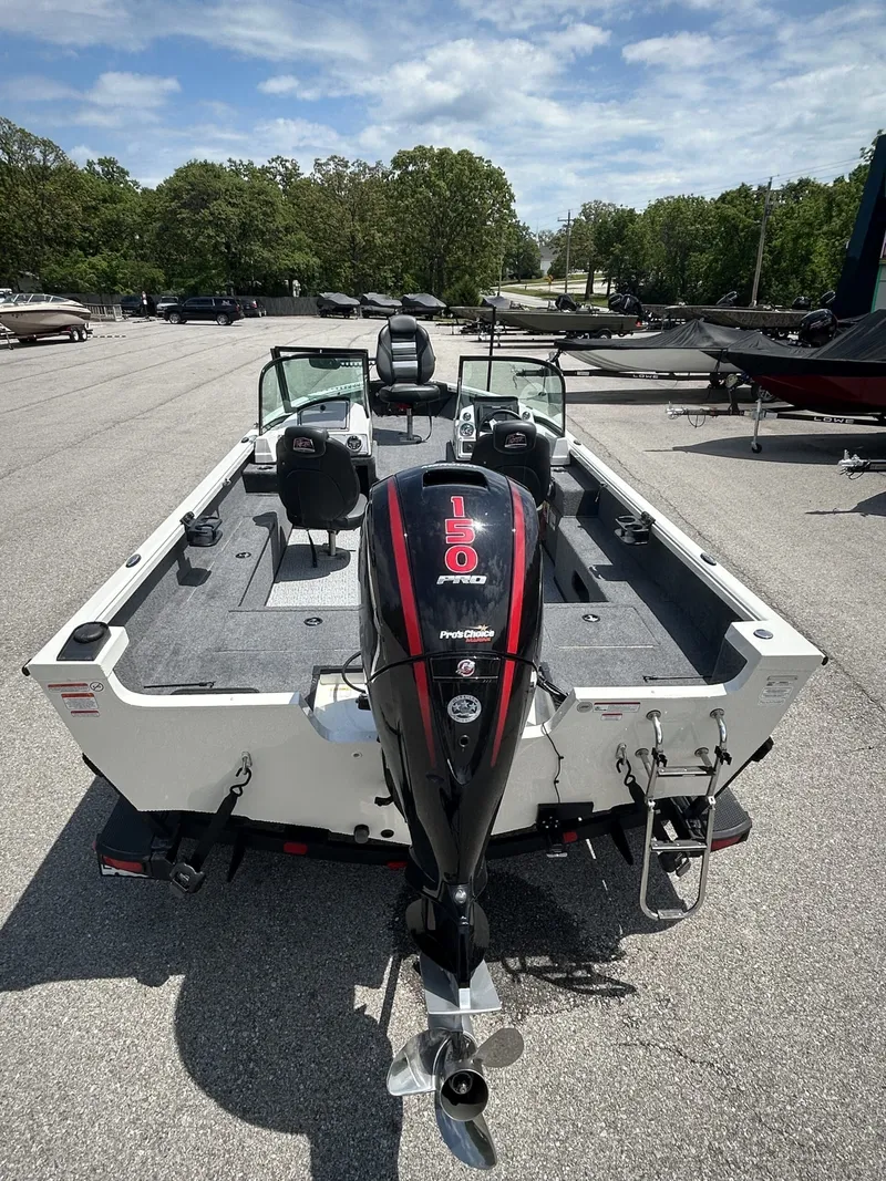 Slide: The Image of 2023 Ranger VS1882 WT boat with 150 HP outboard motor. - 3