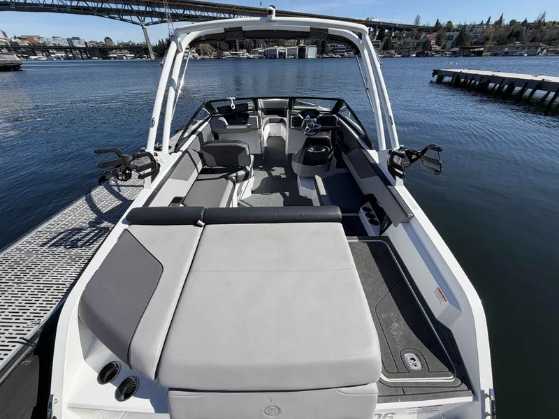 Slide: The Image of Interior of 2025 Cobalt CS23 Surf on calm water. - 8