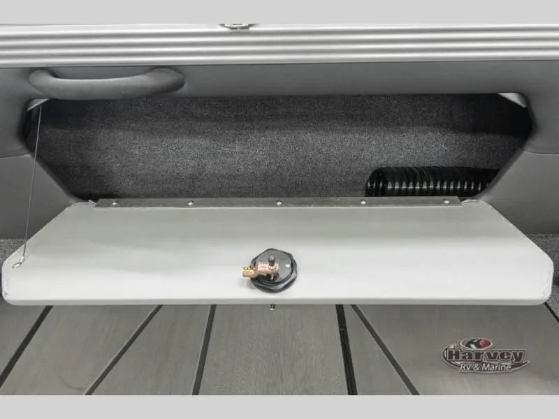 Slide: The Image of Interior of TYEE 1975 Sport 2026 with storage compartment and handle. - 18
