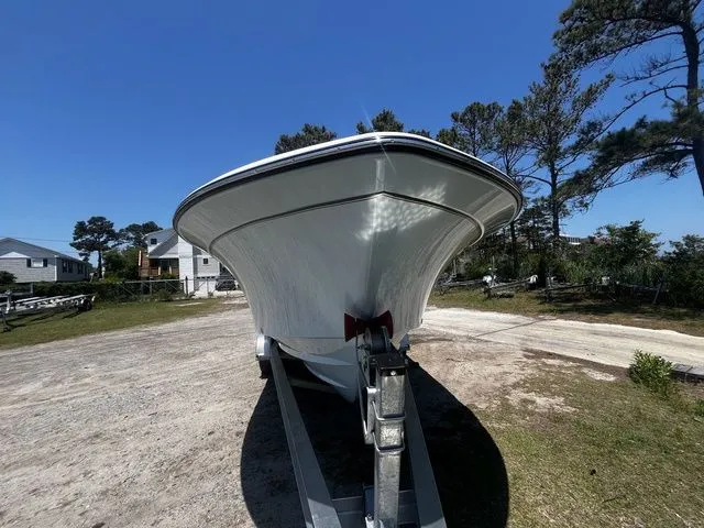 Slide: The Image of Grady-White Fisherman 236 2023 - 3