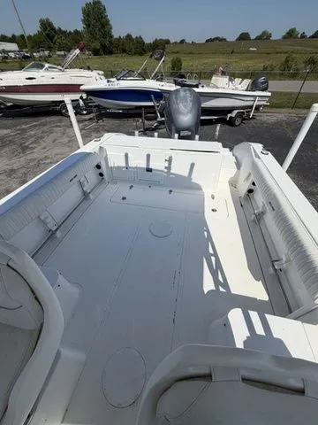Slide: The Image of Sea Pro 255WA 2005 - 11