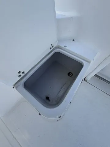 Slide: The Image of Sea Pro 255WA 2005 - 12