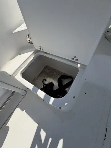 Slide: The Image of Sea Pro 255WA 2005 - 13