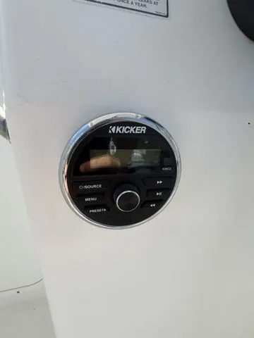 Slide: The Image of Sea Pro 255WA 2005 - 9