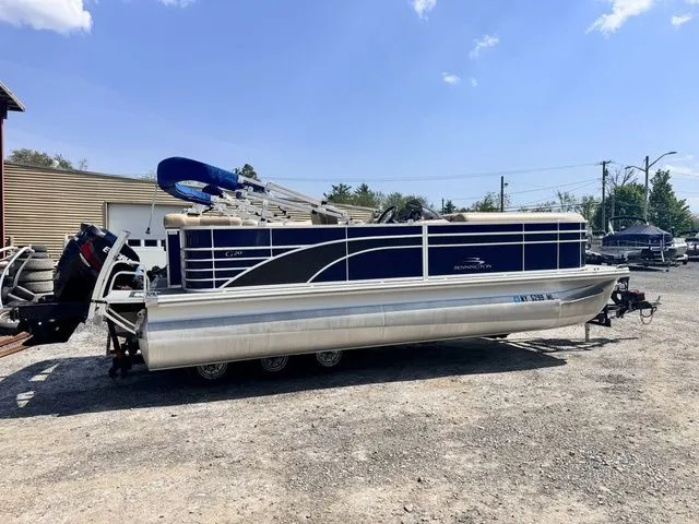 The Image of Bennington 2075 GL G Series 20' Pontoon W/115Hp And Trailer 2016 - 1