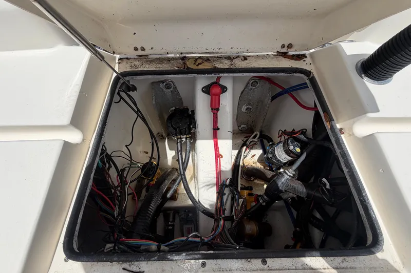 Slide: The Image of Shearwater 2200Z 2006 - 60