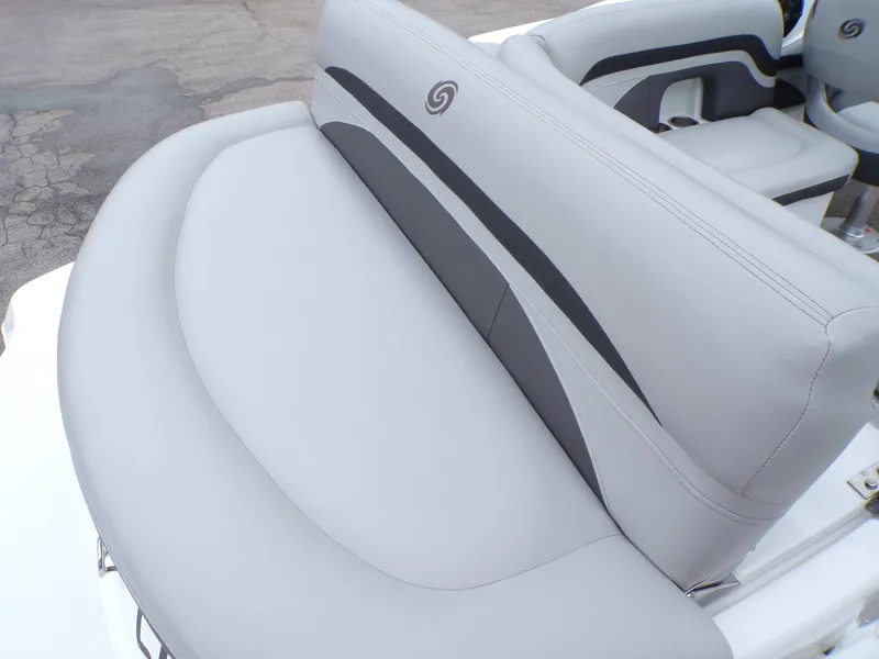 Slide: The Image of Hurricane 2400 SD 2018 boat seat in gray leather. - 13