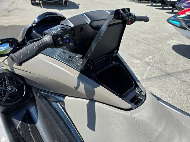 Slide: The Image of 2025 Yamaha Waverunner FX HO with Audio, close-up of cockpit. - 36