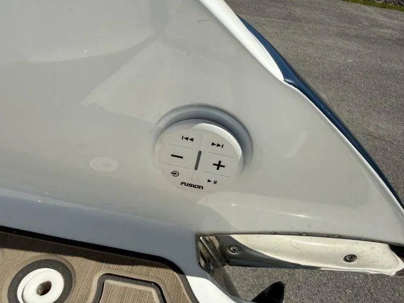 Slide: The Image of Fusion audio control on a 2006 Cobalt 246 boat. - 40