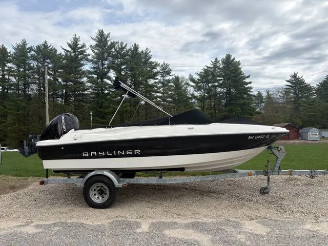The Image of Bayliner 190BR 2013 - 1