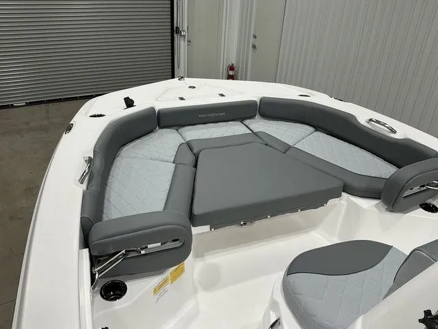 Slide: The Image of NauticStar 191 Hybrid 2026 - 12