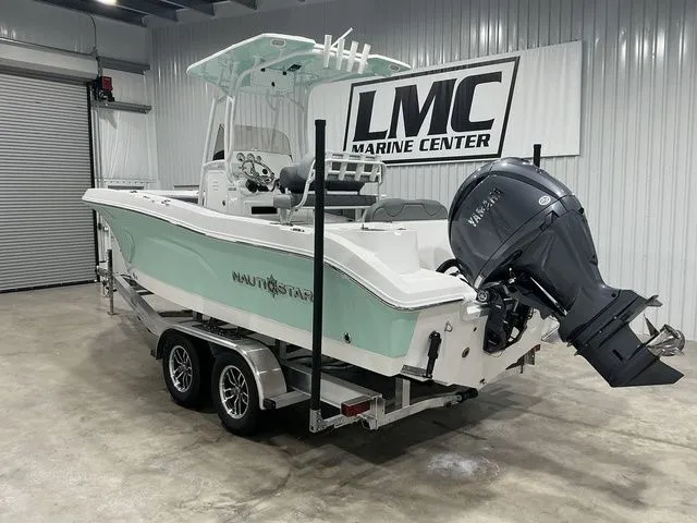 Slide: The Image of NauticStar 222 Offshore 2026 - 3