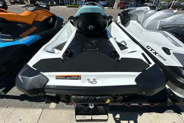 Slide: The Image of 2026 Sea-Doo PWC GTI 130 WH IBR 26 STD on display. - 29