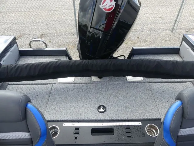 Slide: The Image of 2023 Ranger VX 1788 boat rear with motor and seating. - 16