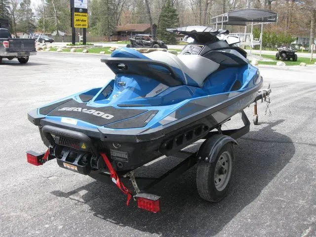 Slide: The Image of Sea-Doo GTI SE 130, BLUE 2019 - 5