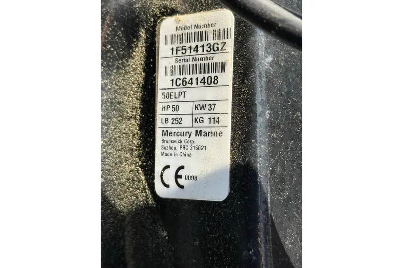 Slide: The Image of Label on Mercury Marine engine, 50 HP, for 2021 Sun Tracker Bass Buggy 16 XL Select. - 31