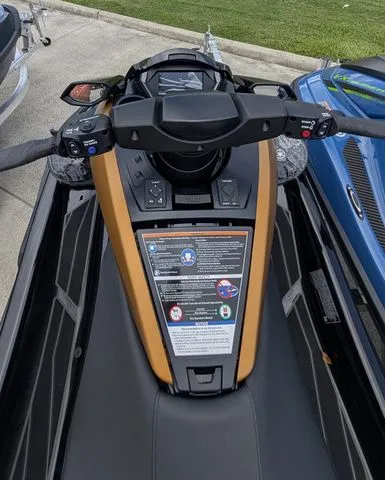 Slide: The Image of Yamaha FX Cruiser SVHO With Sound - FX1900A-BA 2025 - 5
