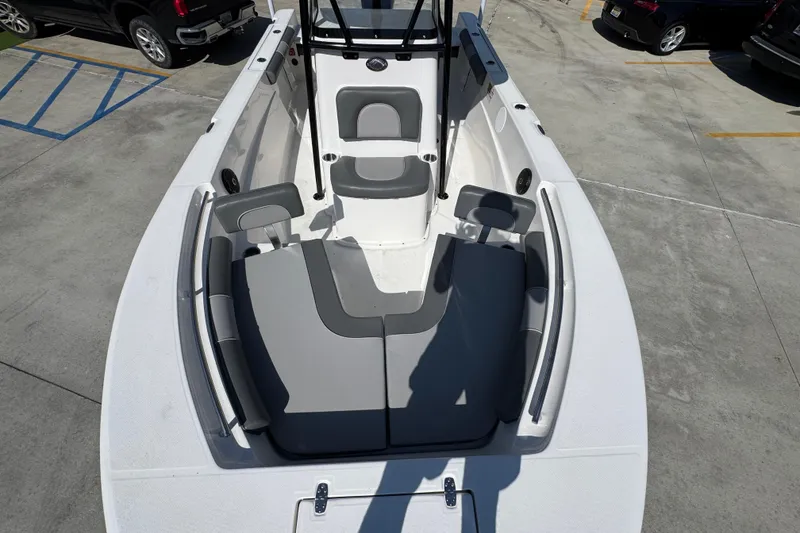 Slide: The Image of 2027 Sea Born LX21 Center Console boat with spacious seating and modern design. - 18