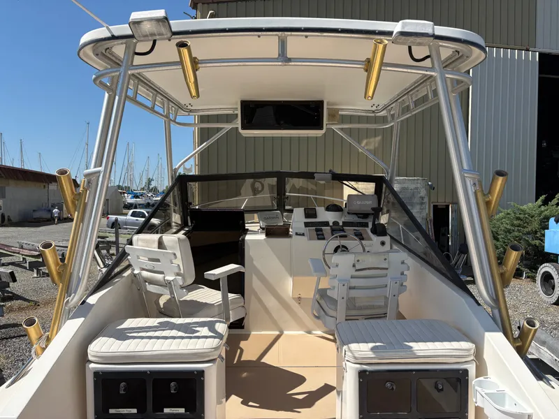 Slide: The Image of Interior view of a 1996 Carolina Classic 25 Express boat. - 11