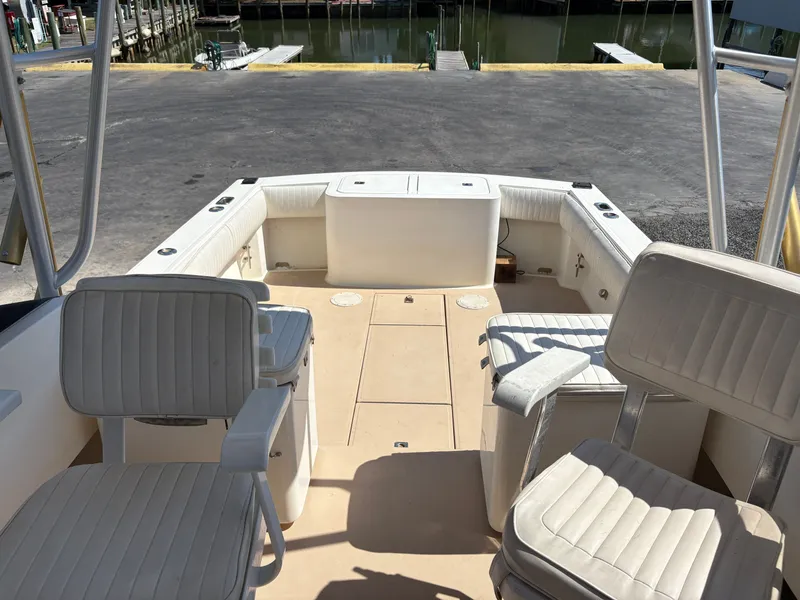 Slide: The Image of Interior of a 1996 Carolina Classic 25 Express boat. - 12