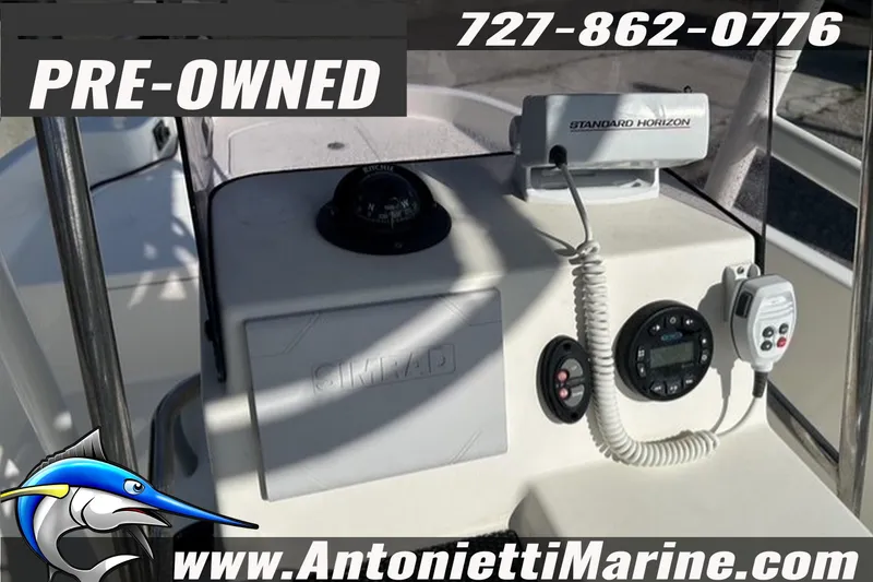 Slide: The Image of Pre-owned 2022 Bayliner Trophy T18Bay boat dashboard with navigation equipment. - 6