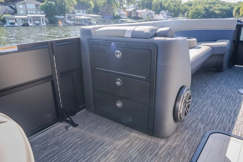 Slide: The Image of Interior of 2026 Viaggio Z24S boat with seating and storage, lakeside view. - 21