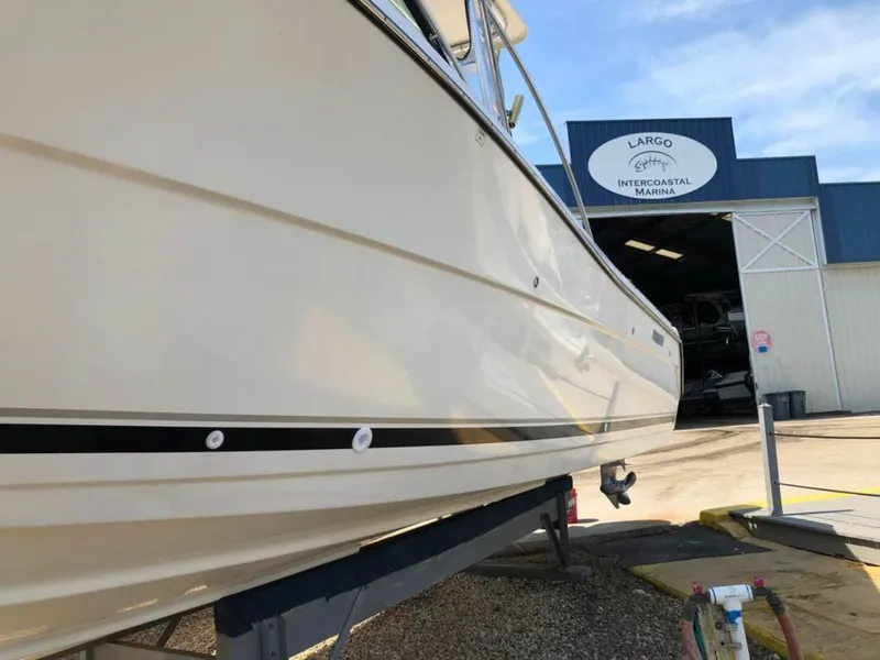 Slide: The Image of 2004 Pursuit 3070 Offshore boat at Largo Intercoastal Marina. - 9