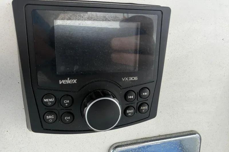 Slide: The Image of Control panel of a Velex VX305 on a 1999 Silverton 352 Motor Yacht. - 22