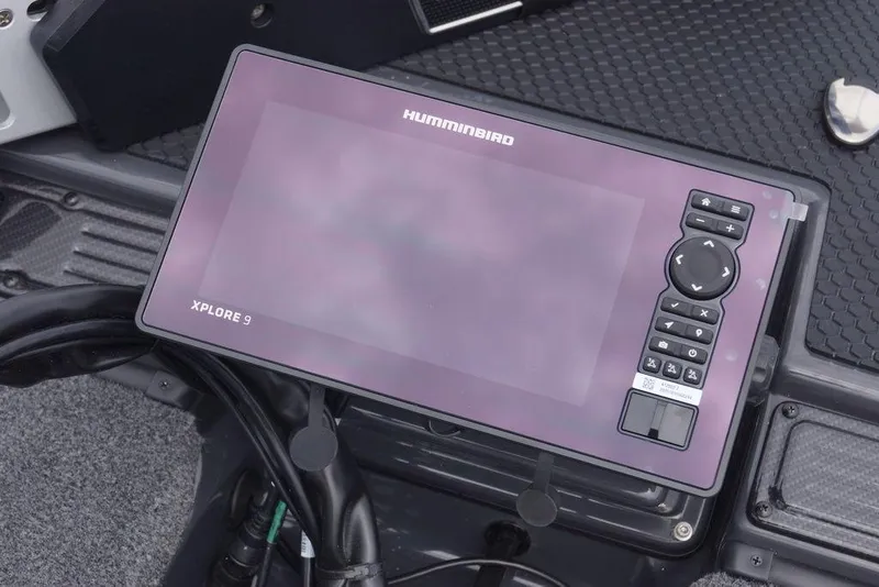 Slide: The Image of Humminbird Xplore 9 fishfinder on Phoenix 819 ZXL, 2026 model boat dashboard. - 25