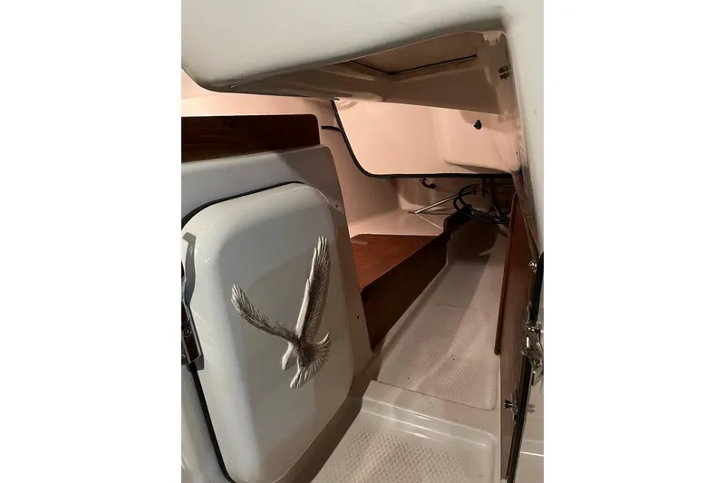 Slide: The Image of Interior view of 1999 Seaward Eagle 32 yacht by Hake Yachts Inc. - 26