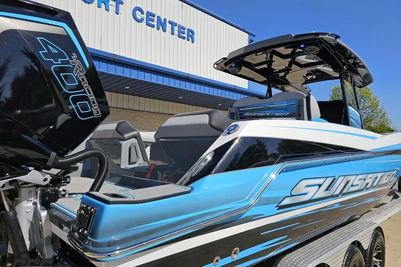 Slide: The Image of 2025 Sunsation 32 CCX boat with Racing 400 engine at a sport center. - 41