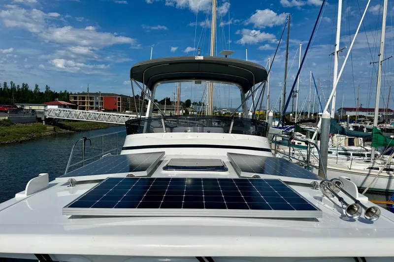 Slide: The Image of 2024 Helmsman 38E - Solar Panels - 12