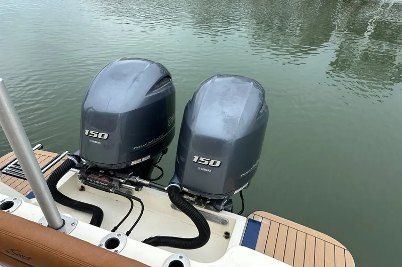 Slide: The Image of Scout 255 LXF 2017 - 13
