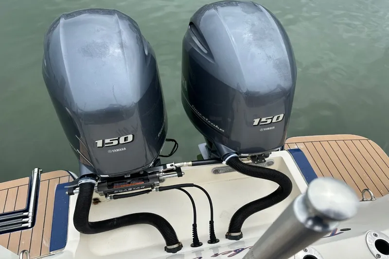 Slide: The Image of Scout 255 LXF 2017 - 16