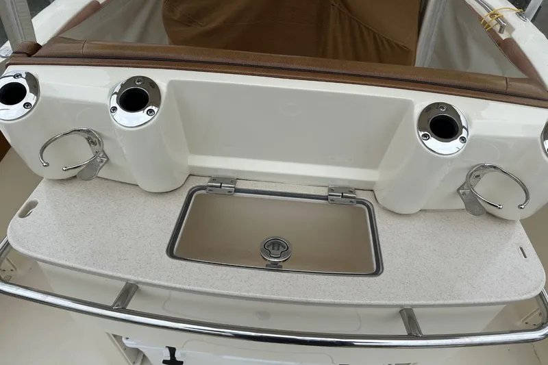 Slide: The Image of Scout 255 LXF 2017 - 23