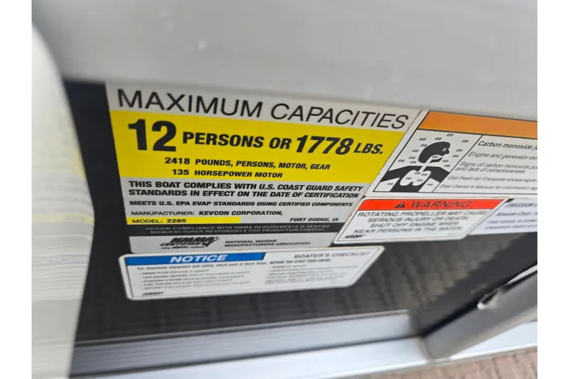 Slide: The Image of Maximum capacity label on 2012 Misty Harbor 2285 Biscayne Bay RL boat. - 15