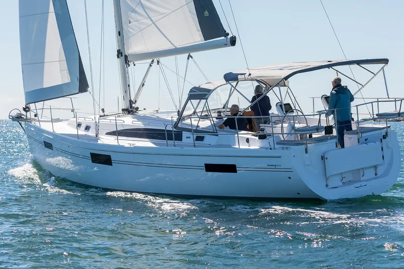 Slide: The Image of 2025 Catalina 426 - Underway - 4