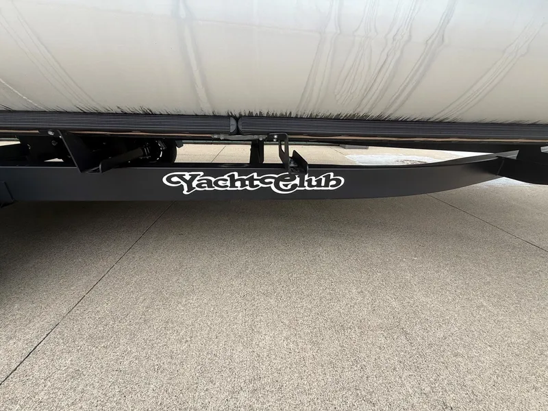 Slide: The Image of South Bay 500 Series 2017 Yacht Club trailer view. - 28