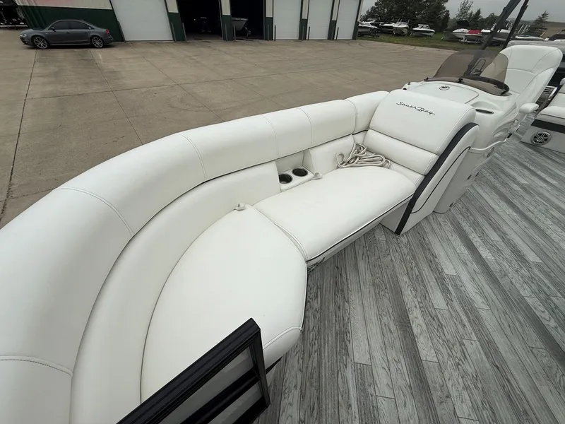 Slide: The Image of Interior of a 2017 South Bay 500 Series pontoon boat. - 9