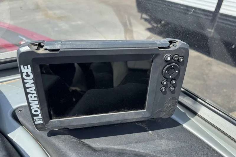 Slide: The Image of Lowrance Hook 7 fish finder on 2019 Tracker Targa V-18 WT boat dashboard. - 8