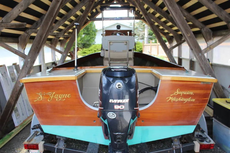 Slide: The Image of Custom 2015 Stambaugh Redwing 18' boat with Evinrude motor, Sequim, Washington. - 19