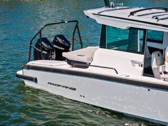Slide: The Image of Axopar 29 XC Cross Cabin 2025 - 39
