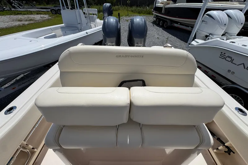 Slide: The Image of 2022 Grady-White Fisherman 257 boat with dual engines and comfortable seating. - 24