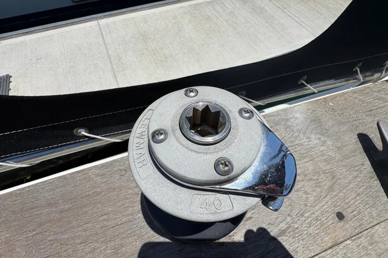 Slide: The Image of Lewmar winch on 1989 Gulf Pilot House boat deck in sunlight. - 22