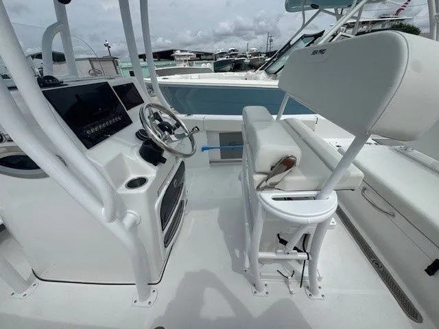 Slide: The Image of Interior view of Sea Pro 225 FLXR Sandbar 2026 boat. - 5