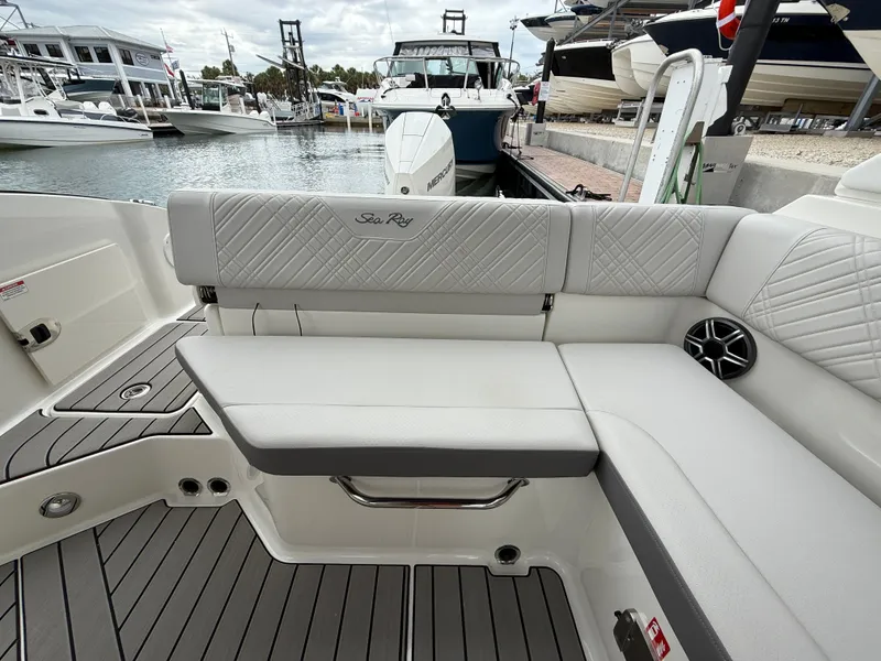 Slide: The Image of Sea Ray SDX 230 Outboard 2026 - 24