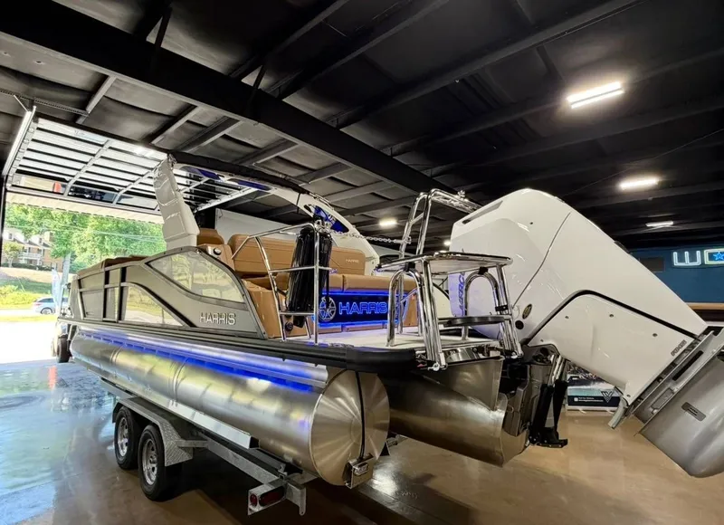 Slide: The Image of 2026 Harris Grand Mariner 250 pontoon boat indoors. - 4